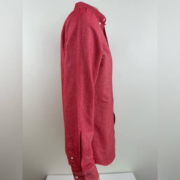 Old Navy Men's Heather Red Button Down Long Sleeve Shirt, Slim-Fit, Size Medium - Picture 4 of 11